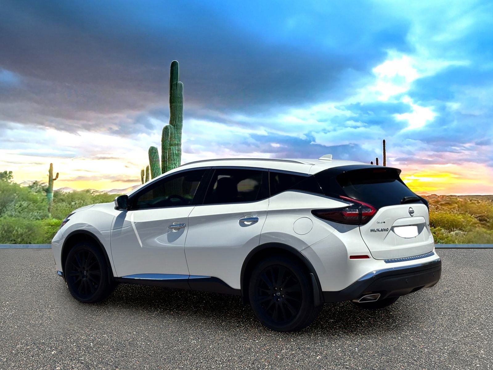 Used 2024 Nissan Murano Platinum w/ Cargo Package FWD image 4