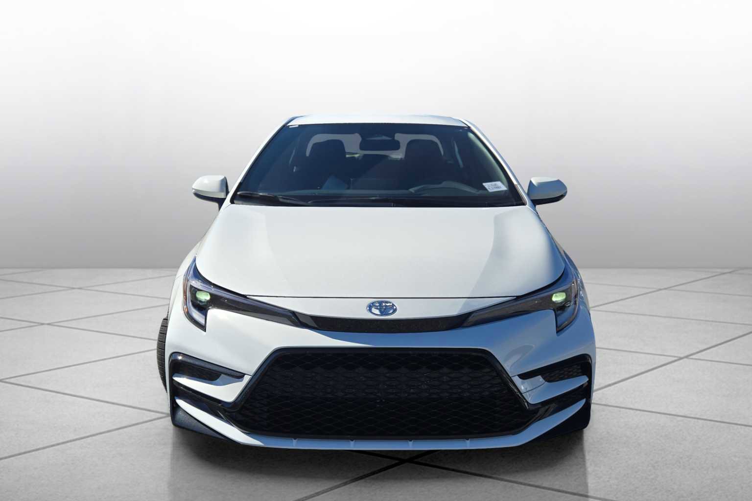 New 2026 Toyota Corolla SE image 3