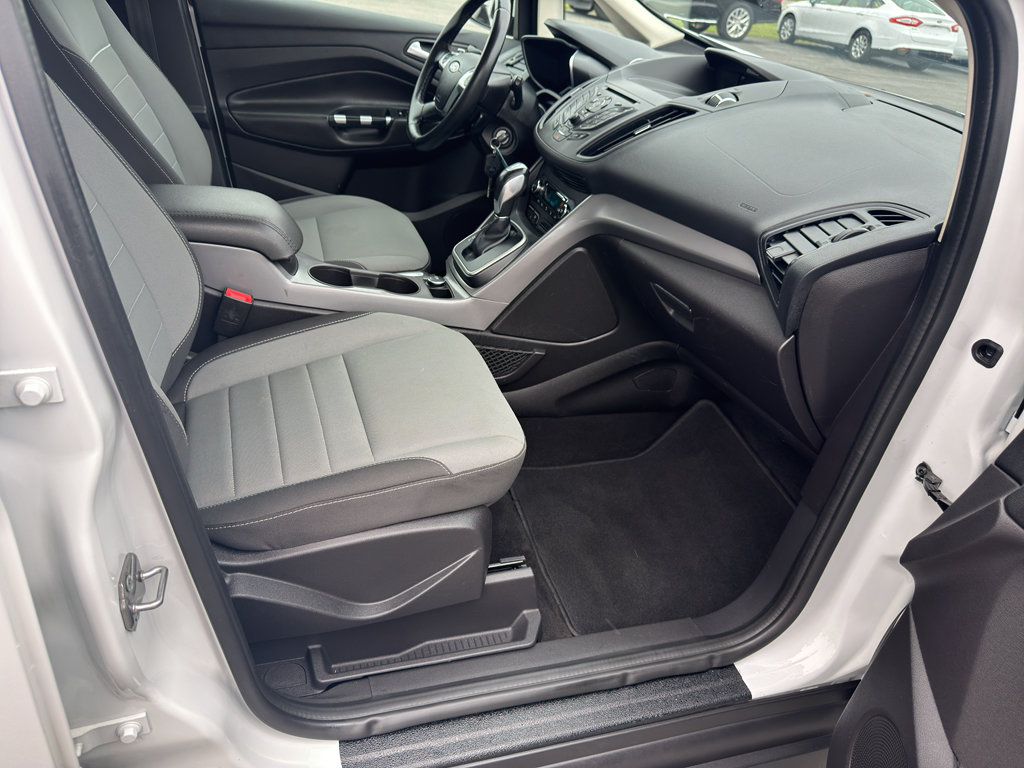 Used 2015 Ford C-MAX SE FWD image 19