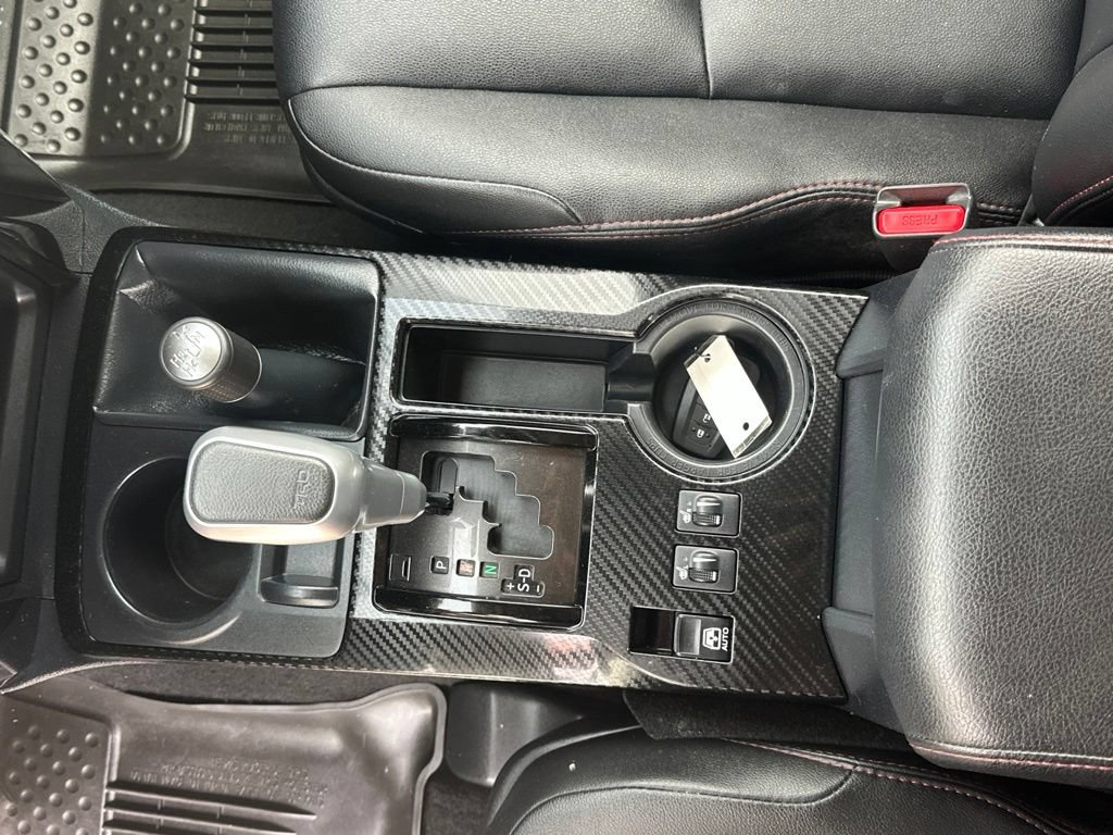 Used 2023 Toyota 4Runner TRD Off-Road Premium w/ Moonroof Package AWD/4WD image 37