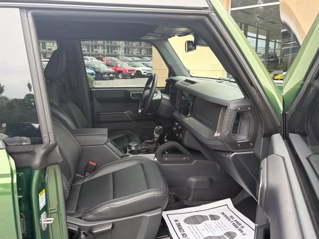 Used 2025 Ford Bronco Badlands AWD/4WD image 28