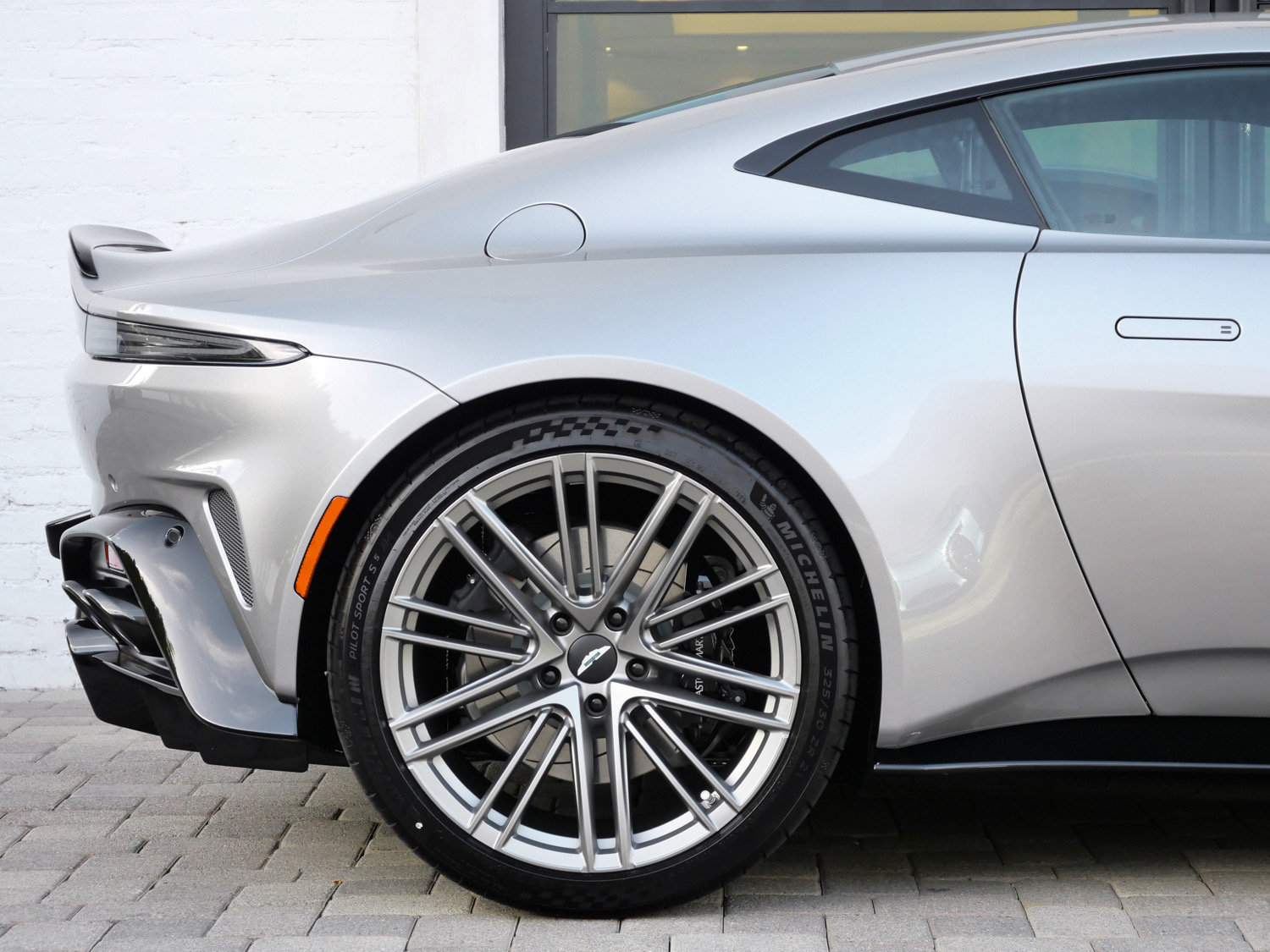 New 2026 Aston Martin V8 Vantage S RWD image 14