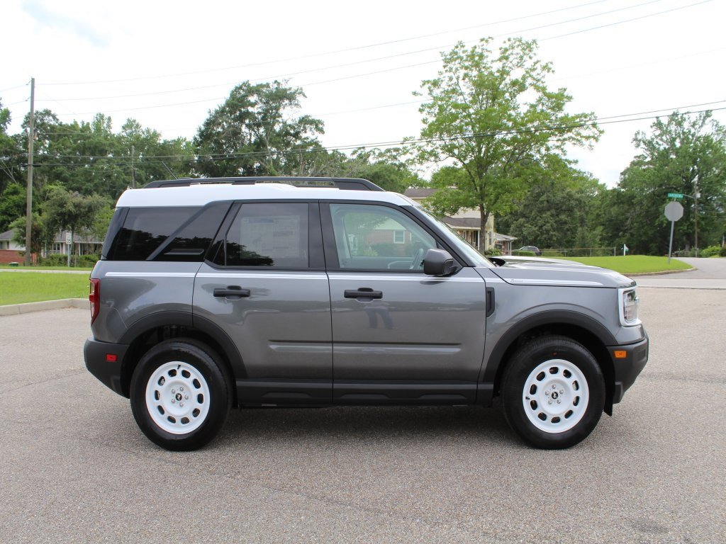 New 2025 Ford Bronco Sport Heritage w/ Convenience Package image 3