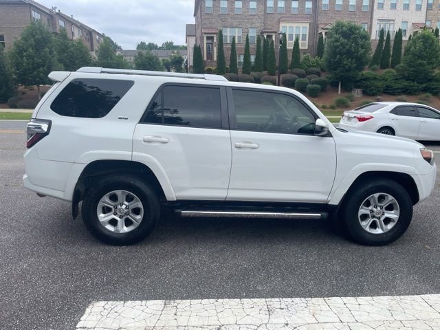 Used 2016 Toyota 4Runner SR5 AWD/4WD image 3