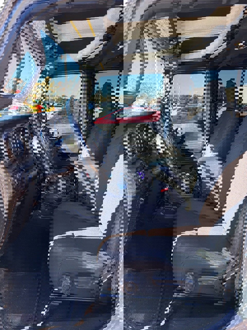 Used 2020 Jeep Gladiator Sport w/ Quick Order Package 24S image 6