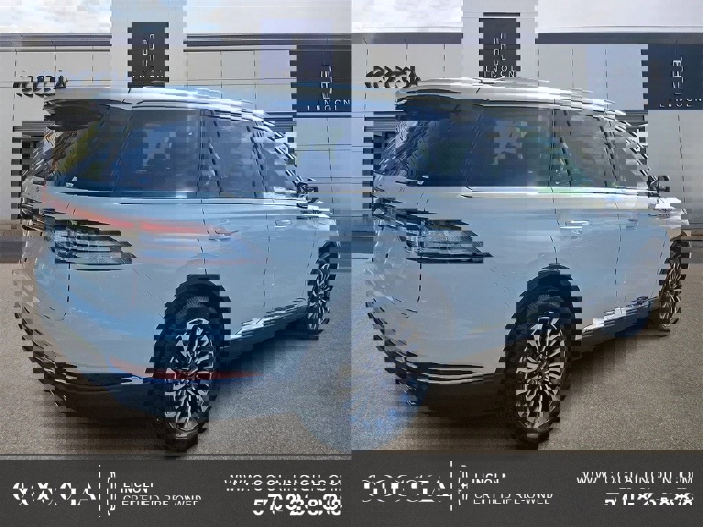 Certified 2024 Lincoln Aviator Reserve w/ Elements Package Plus image 4