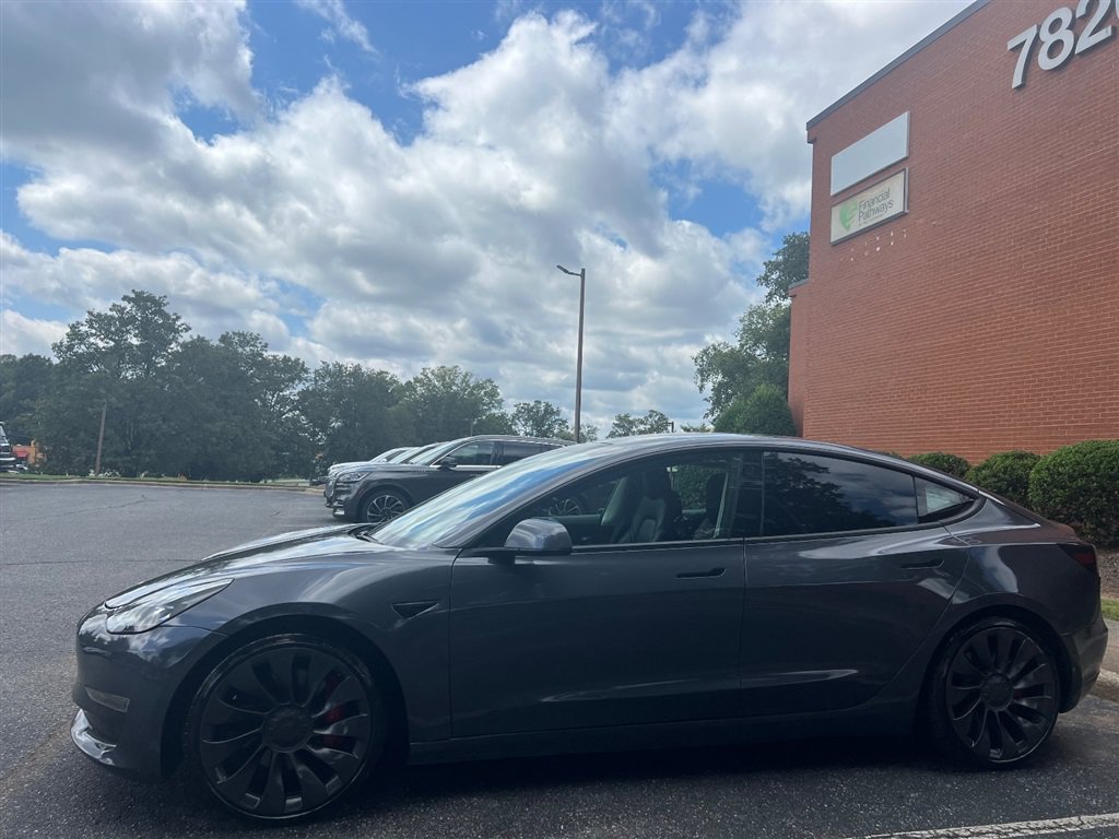 Used 2021 Tesla Model 3 Performance AWD/4WD image 2