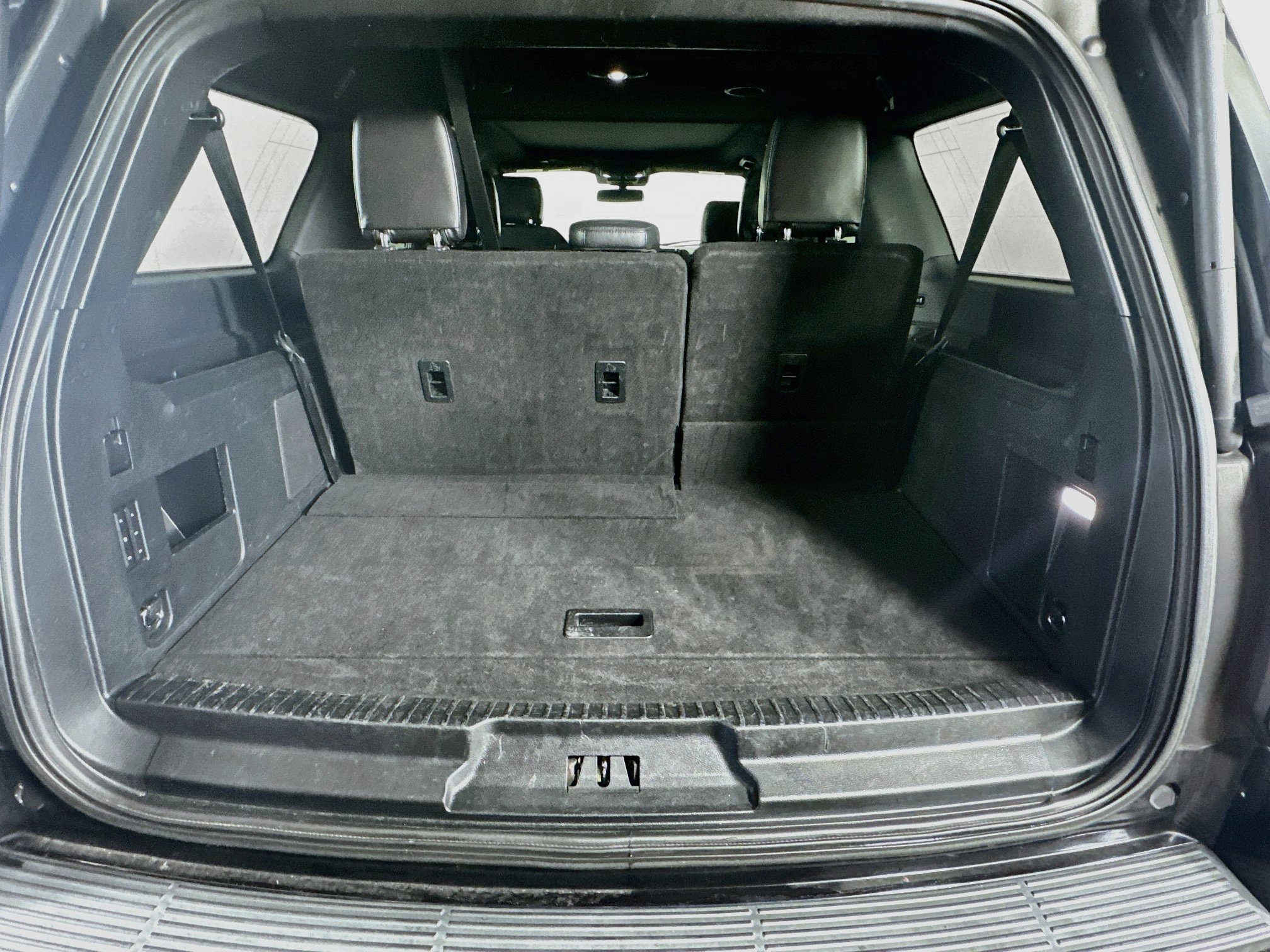 Used 2020 Ford Expedition Max Limited AWD/4WD image 30