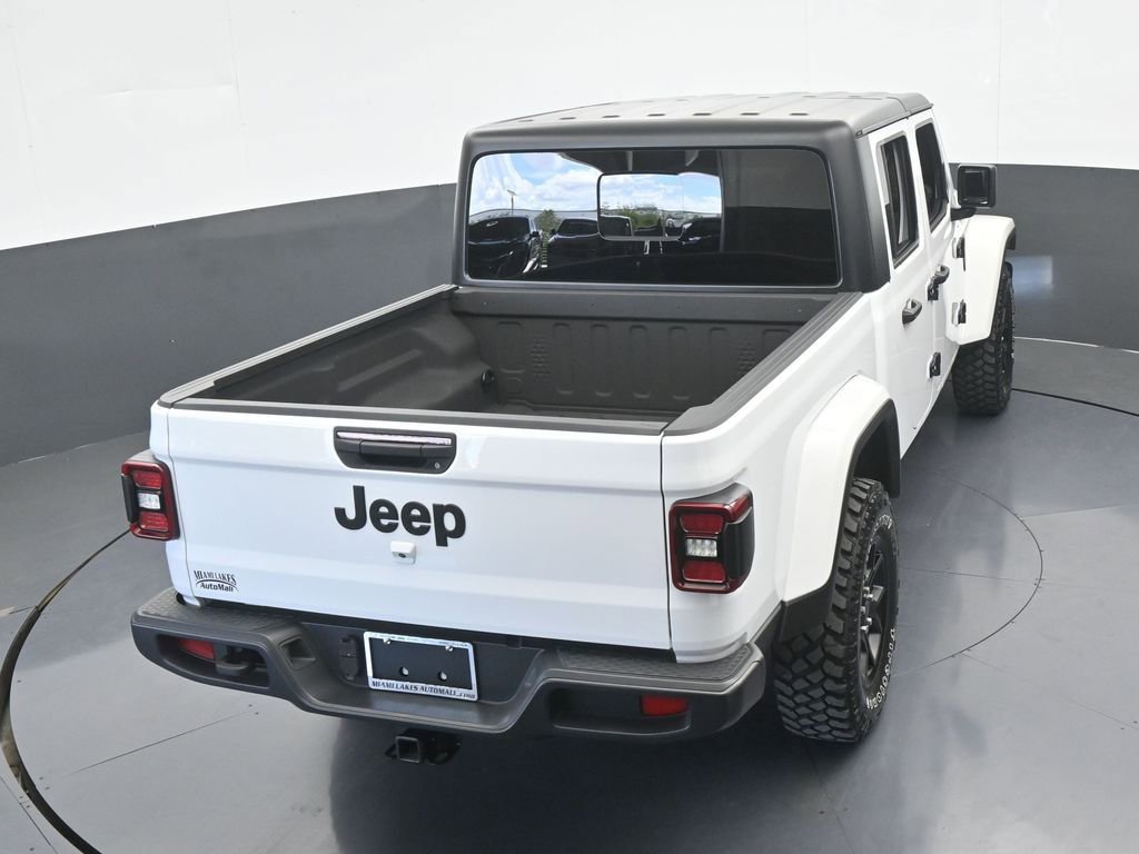 Used 2024 Jeep Gladiator Willys image 54