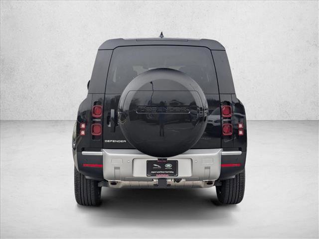 Used 2025 Land Rover Defender 130 S image 8