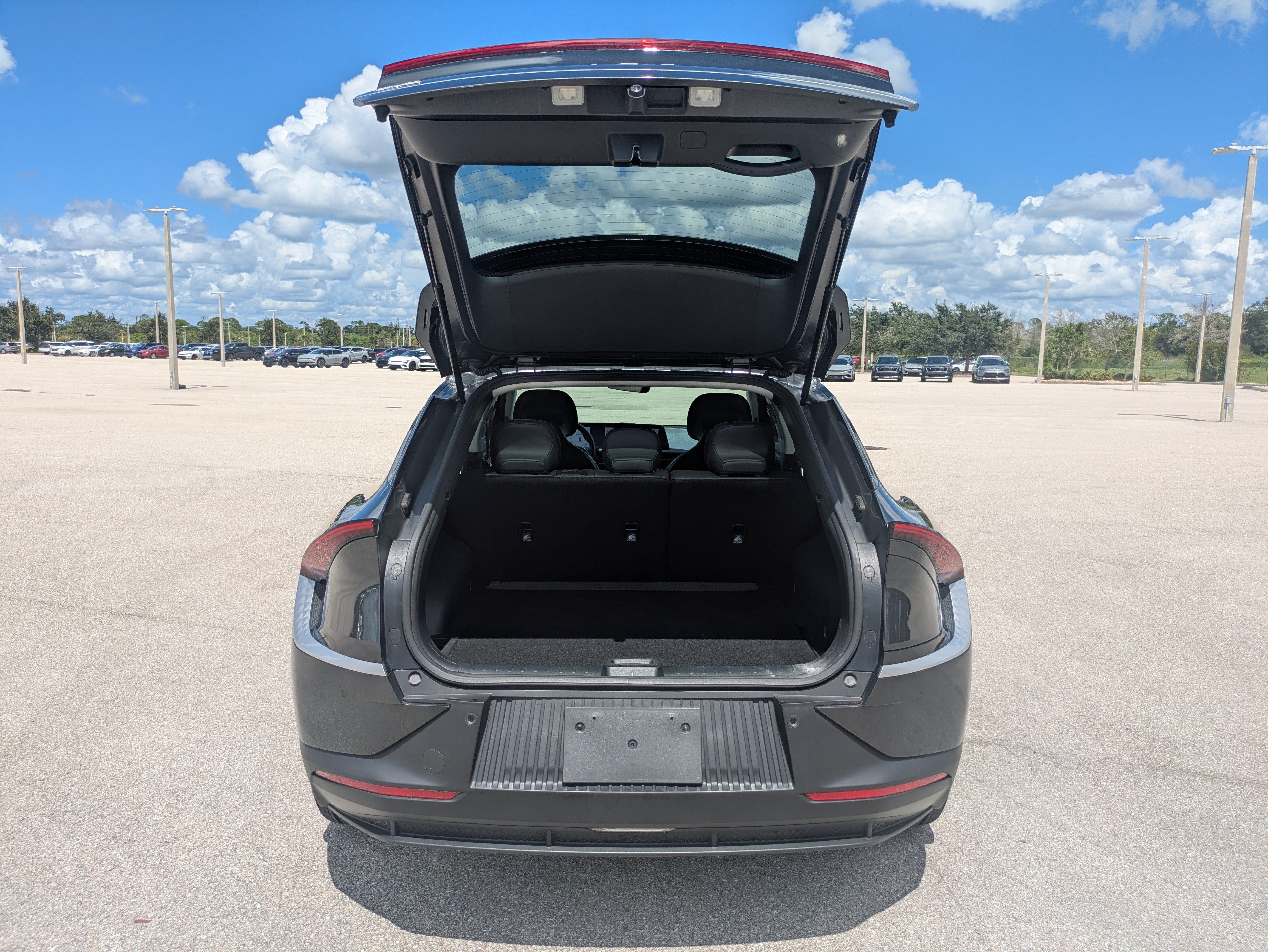 Certified 2024 Kia EV6 Light RWD image 31