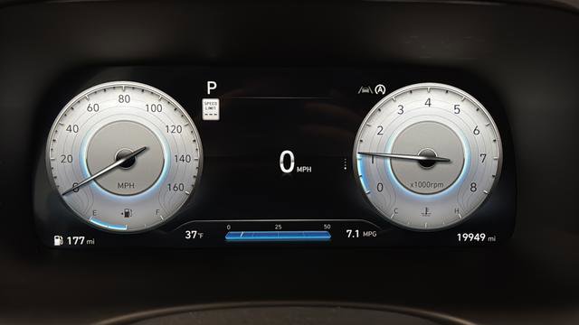 Used 2023 Hyundai Palisade SEL w/ Premium Package image 17