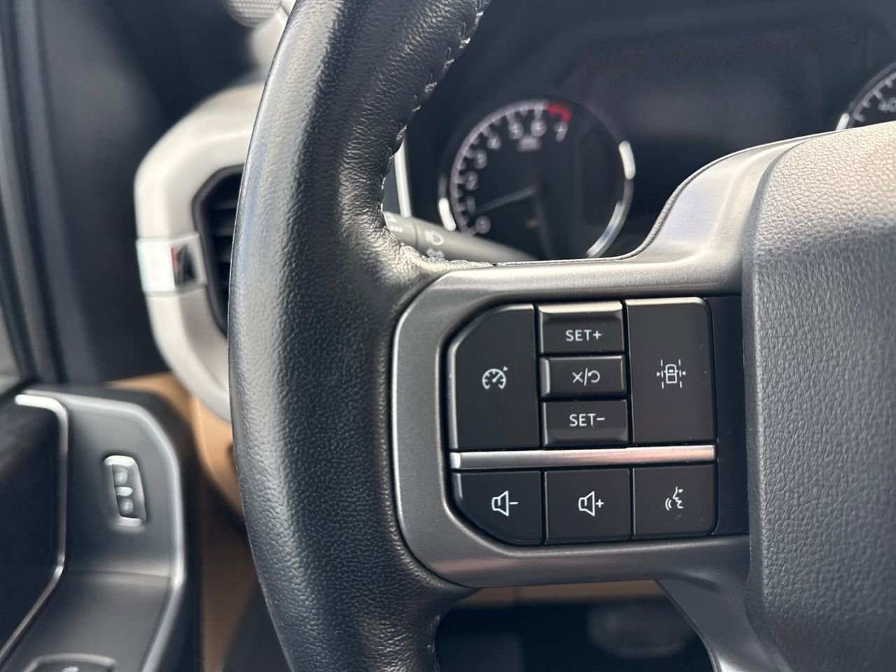 Used 2021 Ford F150 XLT w/ Equipment Group 302A High image 30