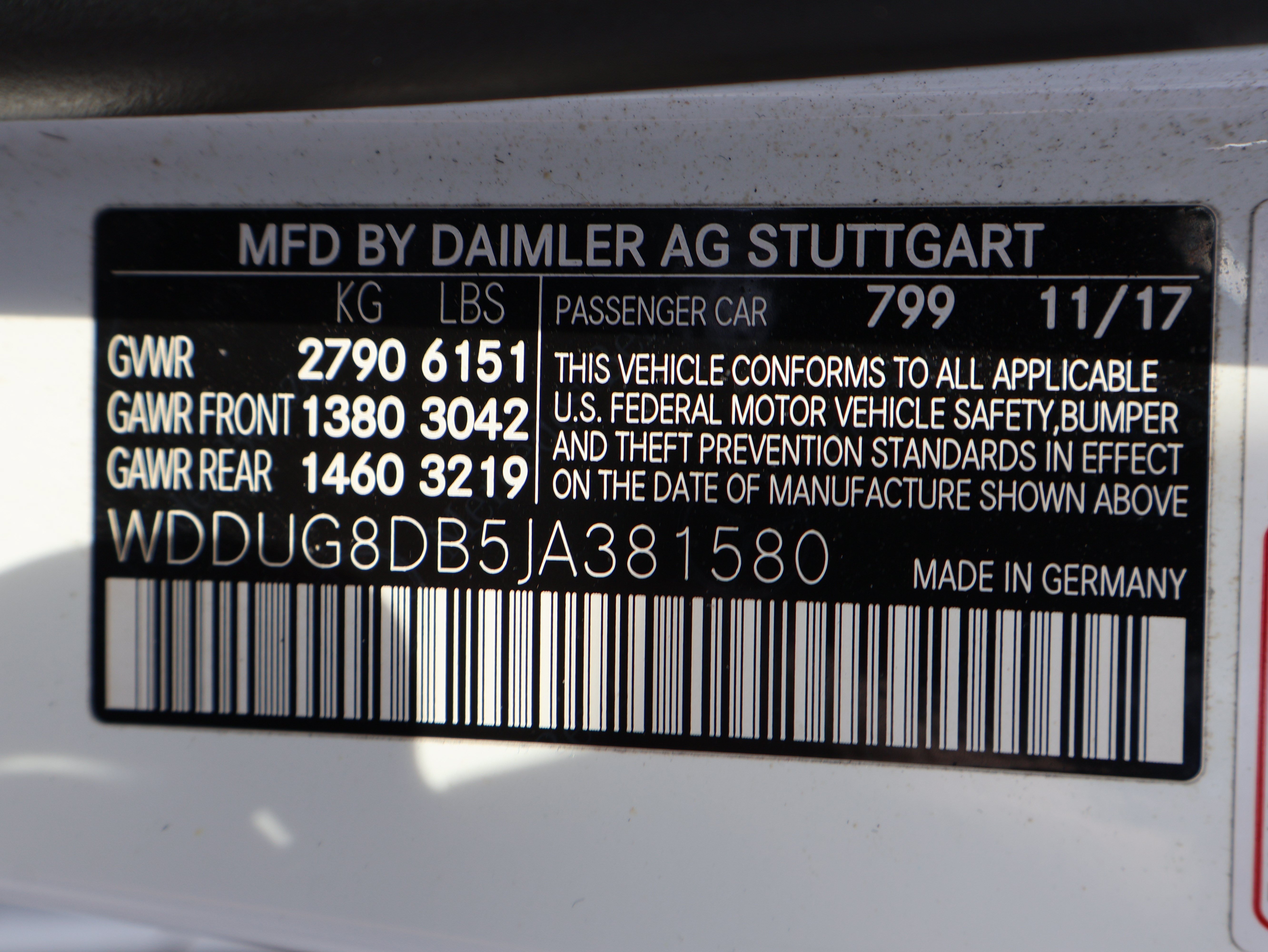 Used 2018 Mercedes-Benz S 560 Sedan w/ AMG Line Exterior image 39