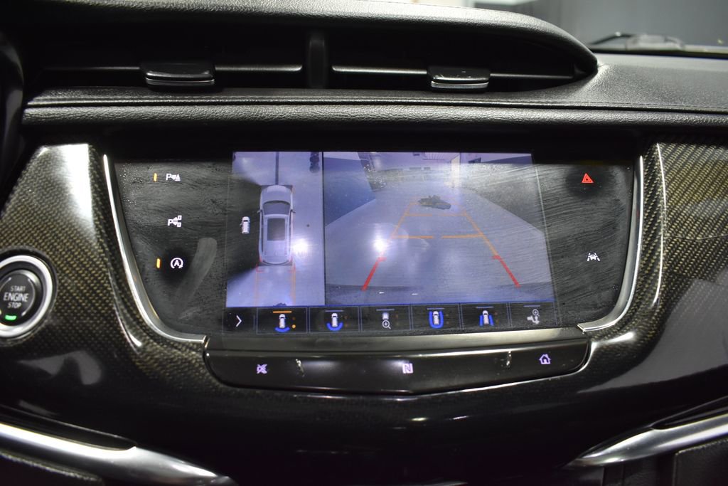 Used 2020 Cadillac XT6 Sport AWD/4WD image 28