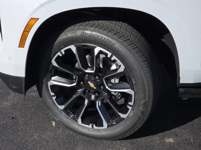 New 2026 Chevrolet Suburban High Country AWD/4WD image 30