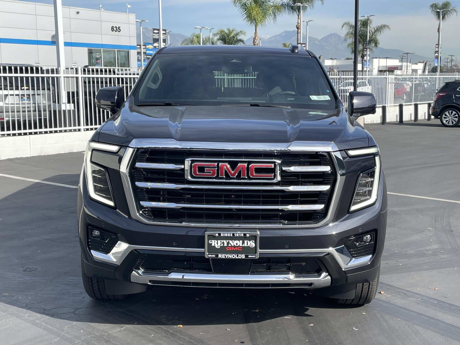 New 2026 GMC Yukon XL Elevation image 2