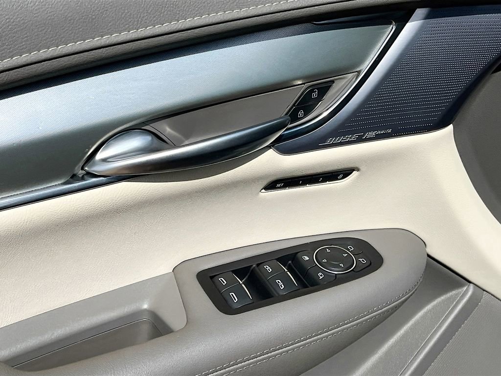 Certified 2023 Cadillac XT5 Premium Luxury image 12
