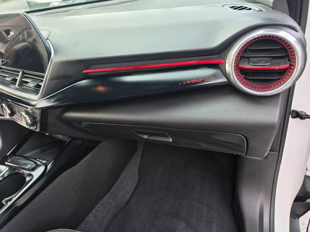 Used 2024 Chevrolet Trax RS w/ Sunroof Package FWD image 23