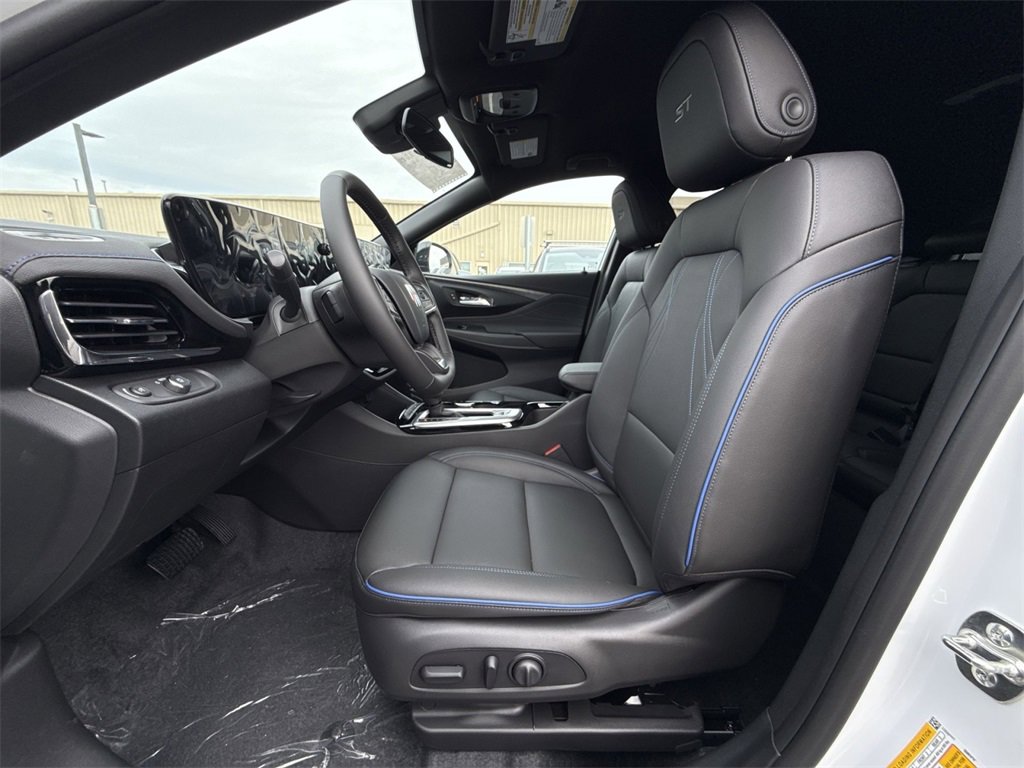 New 2026 Buick Envista Sport Touring w/ Convenience I Package image 13