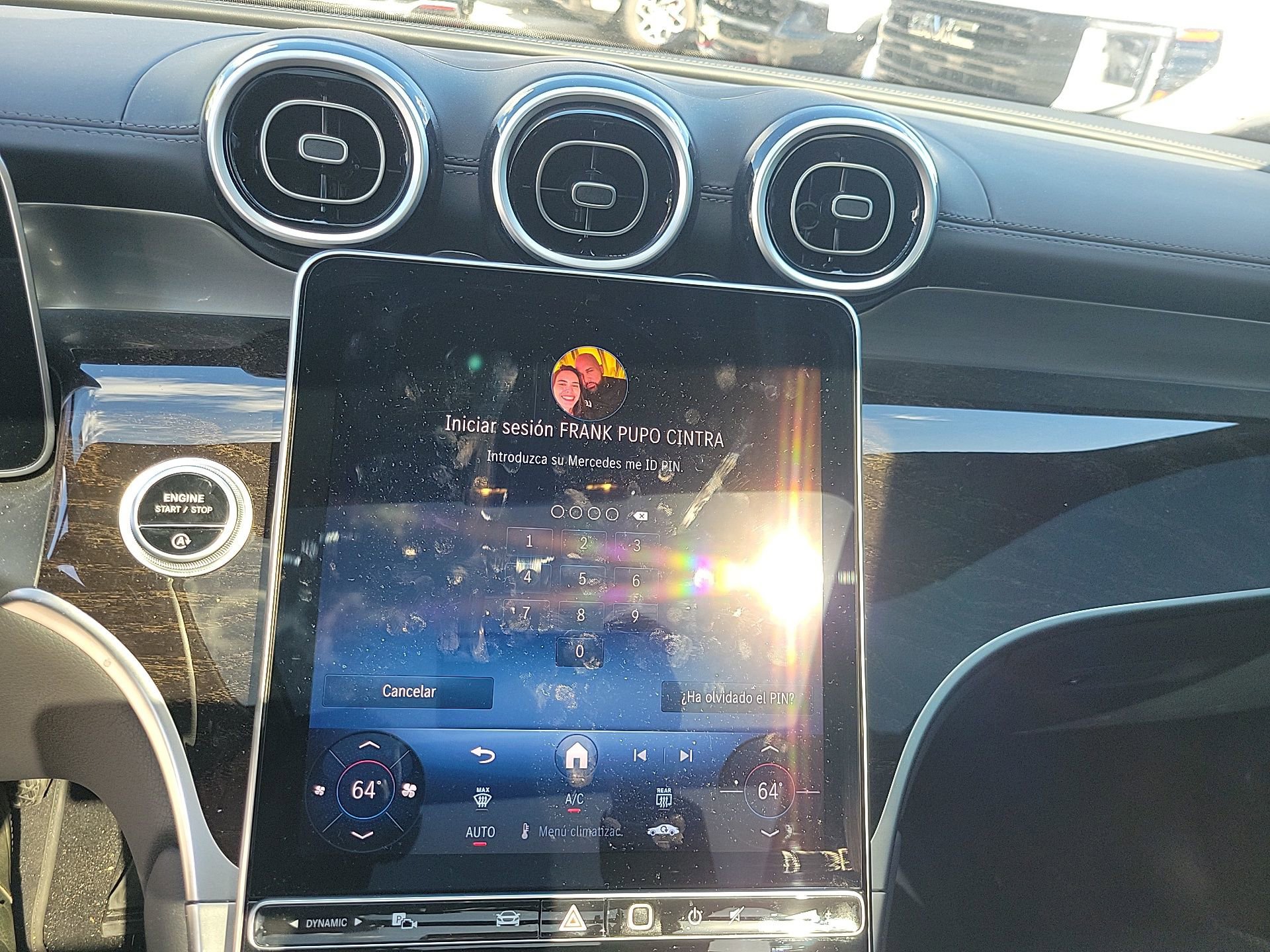 Used 2025 Mercedes-Benz GLC 300 image 28