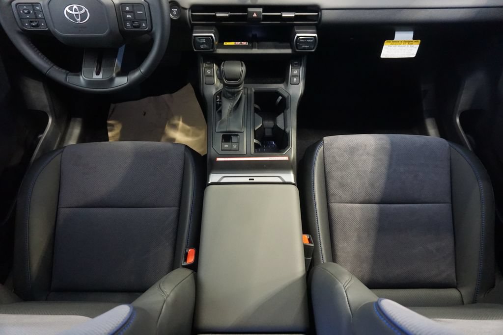 New 2026 Toyota RAV4 XSE AWD/4WD image 32