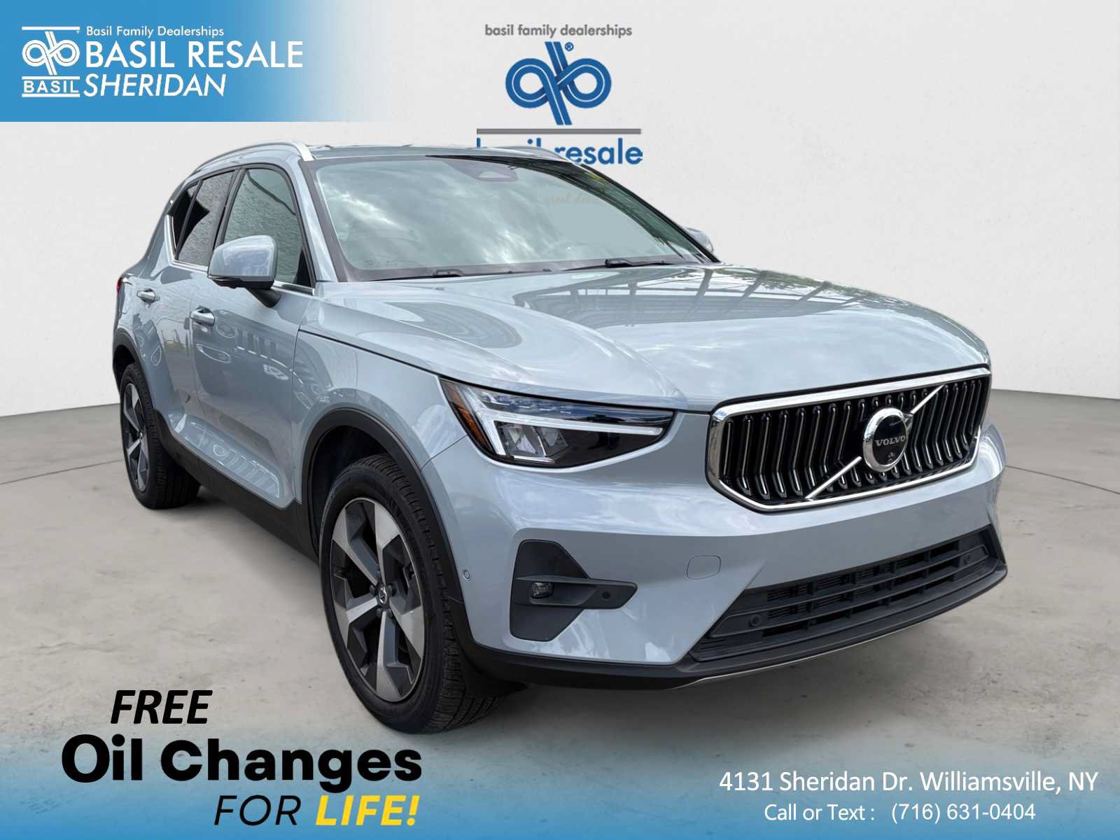 Used 2025 Volvo XC40 B5 Plus