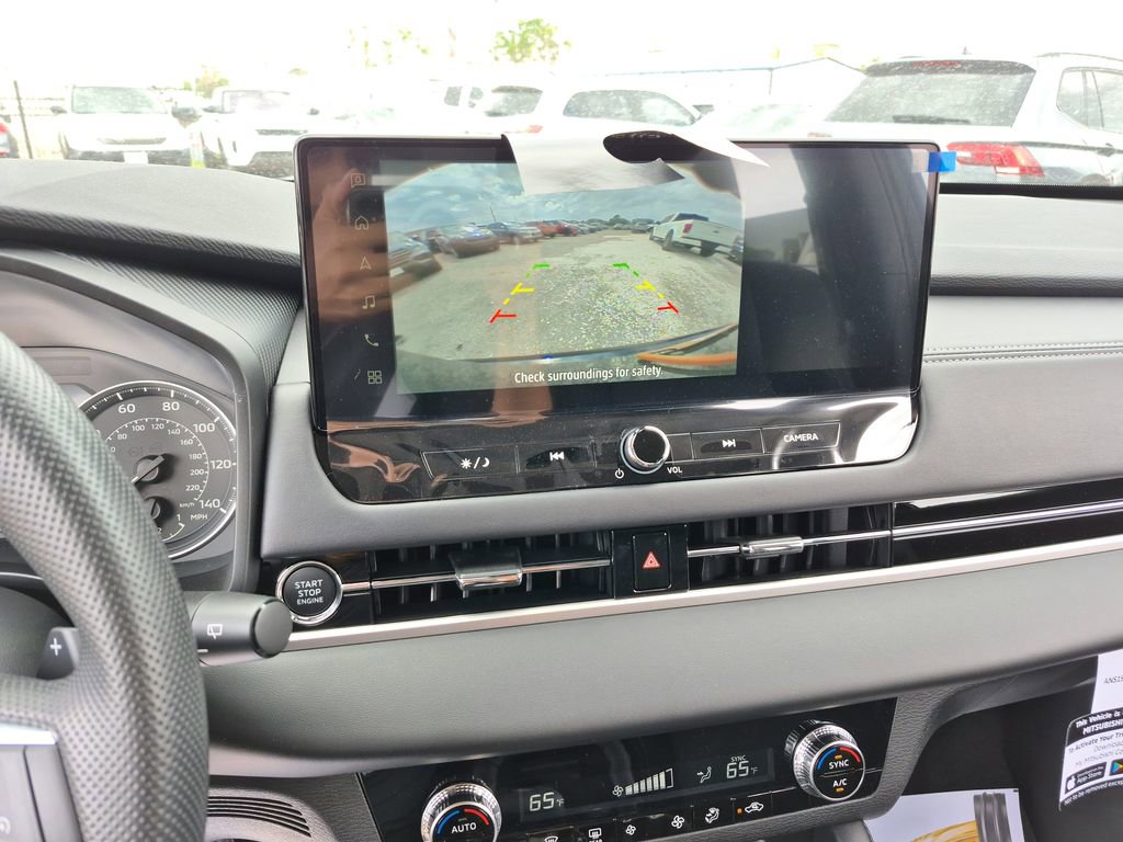 New 2026 Mitsubishi Outlander ES image 17