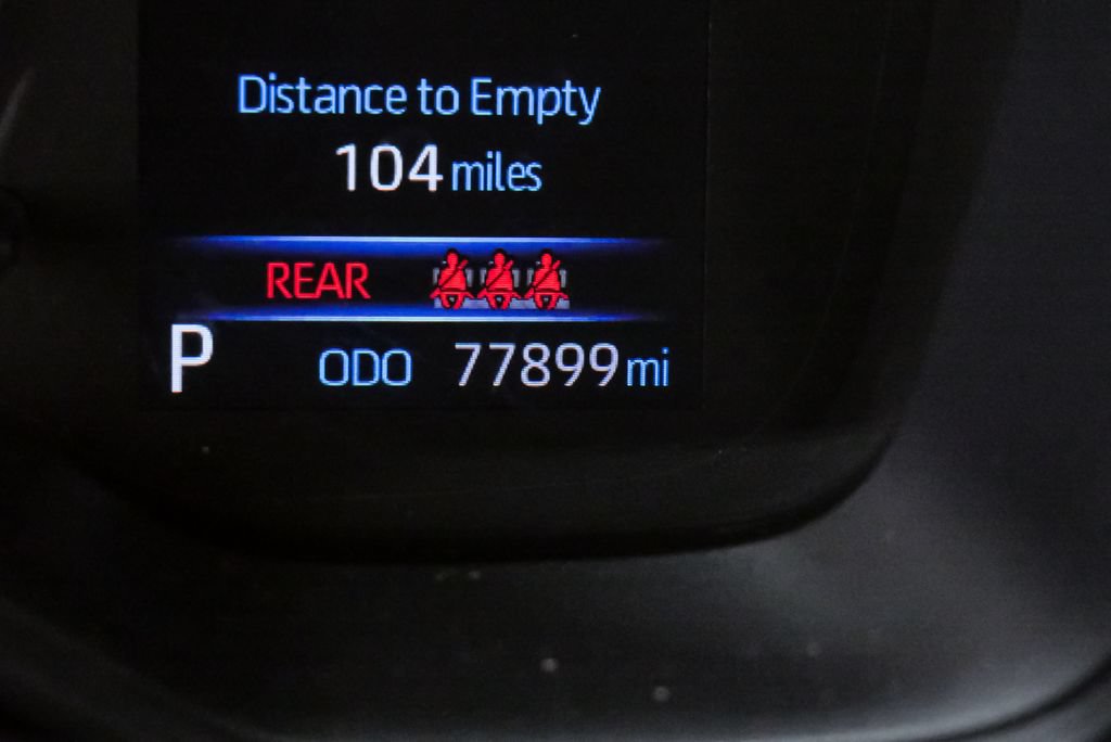 Used 2020 Toyota Corolla LE FWD image 21