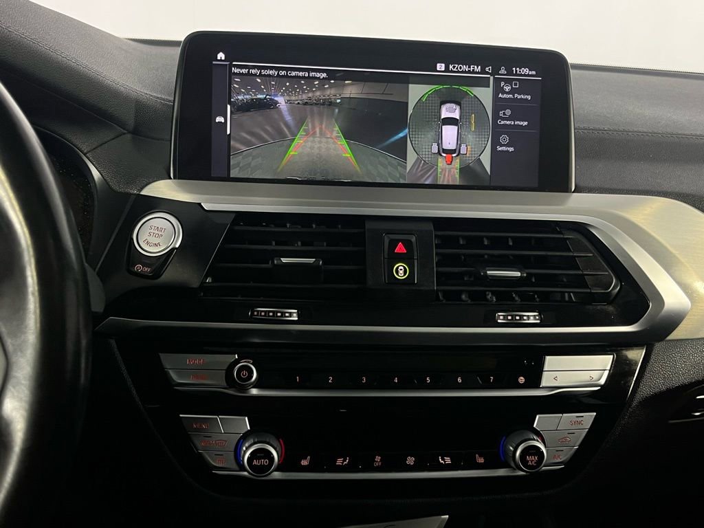 Used 2021 BMW X4 xDrive30i w/ M Sport Package AWD/4WD image 17