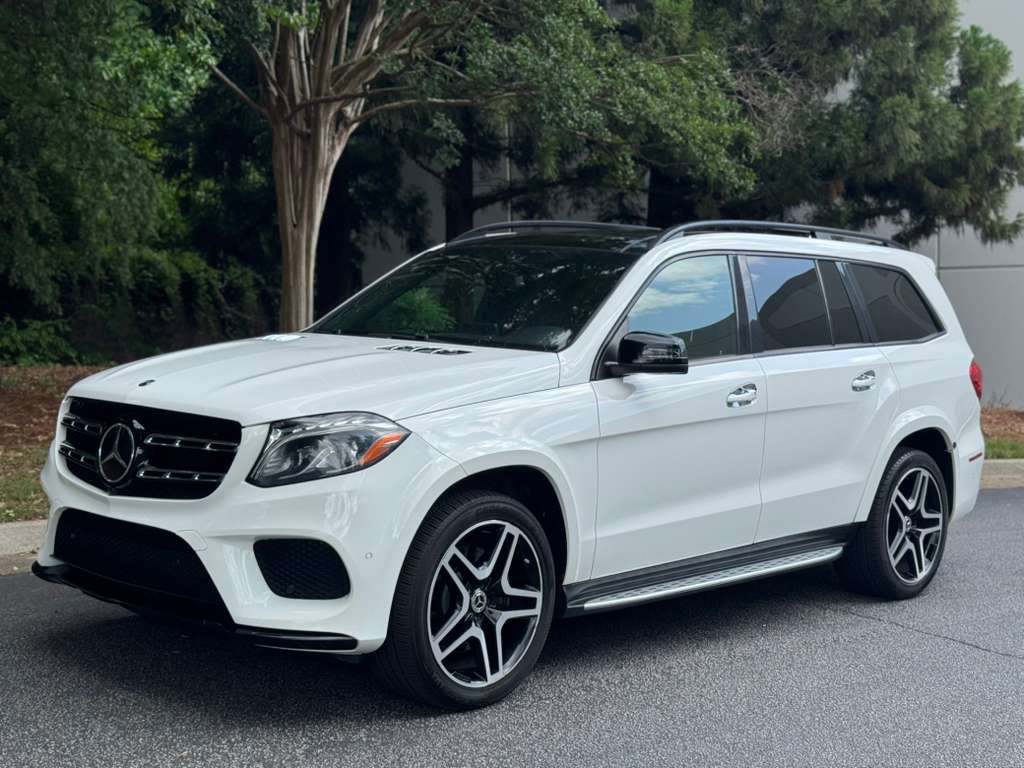 Used 2018 Mercedes-Benz GLS 550 4MATIC image 5