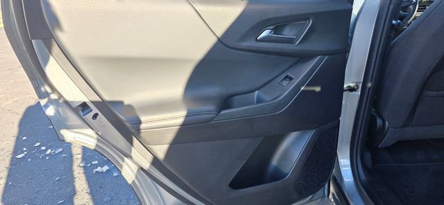 Used 2025 Chevrolet Equinox LT image 10