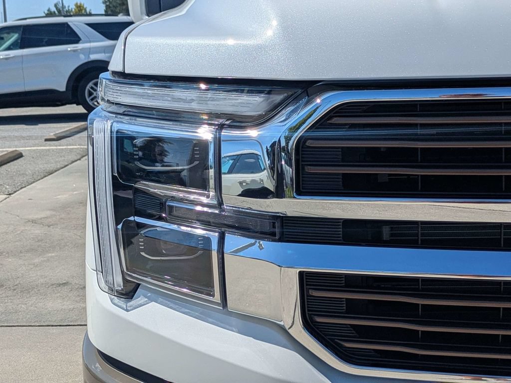 New 2026 Ford F150 King Ranch w/ Equipment Group 601A High AWD/4WD image 9