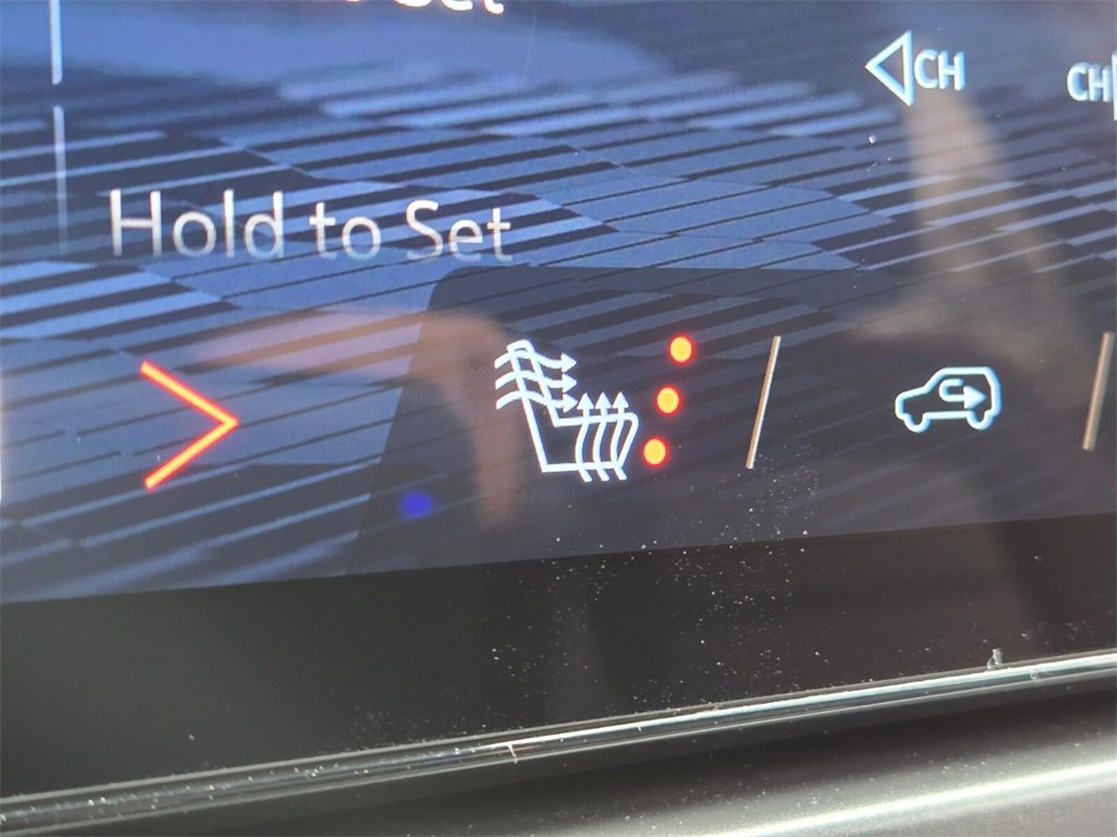 New 2026 Chevrolet Equinox EV RS image 19