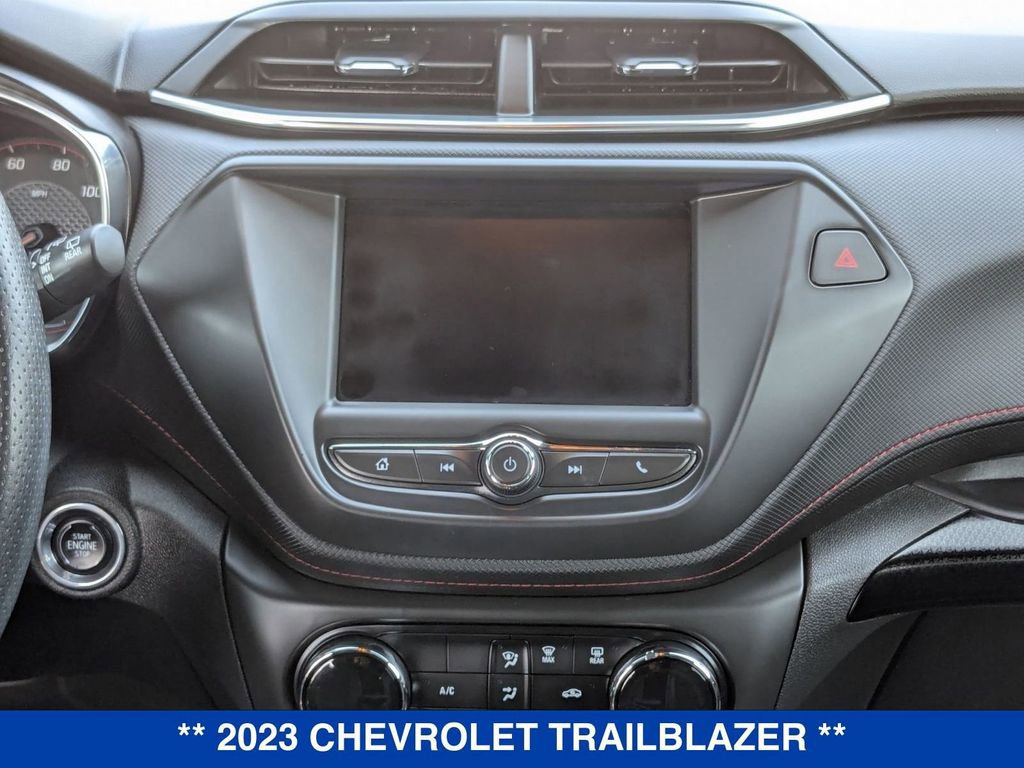 Used 2023 Chevrolet TrailBlazer RS image 30