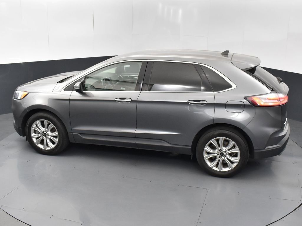 Used 2024 Ford Edge Titanium image 47