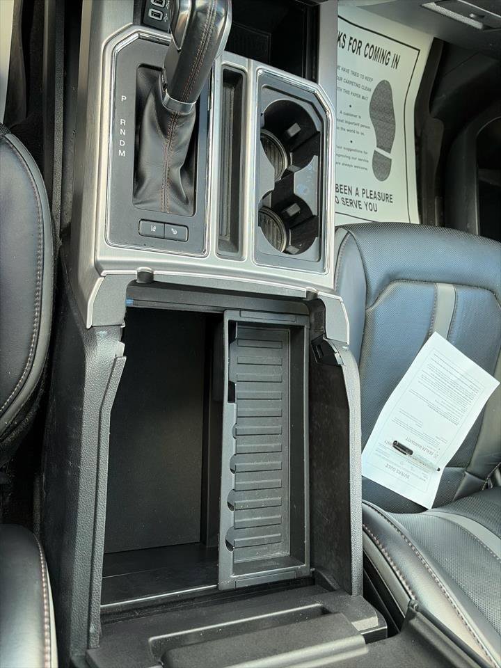 Used 2018 Ford F150 Platinum w/ Equipment Group 701A Luxury image 14
