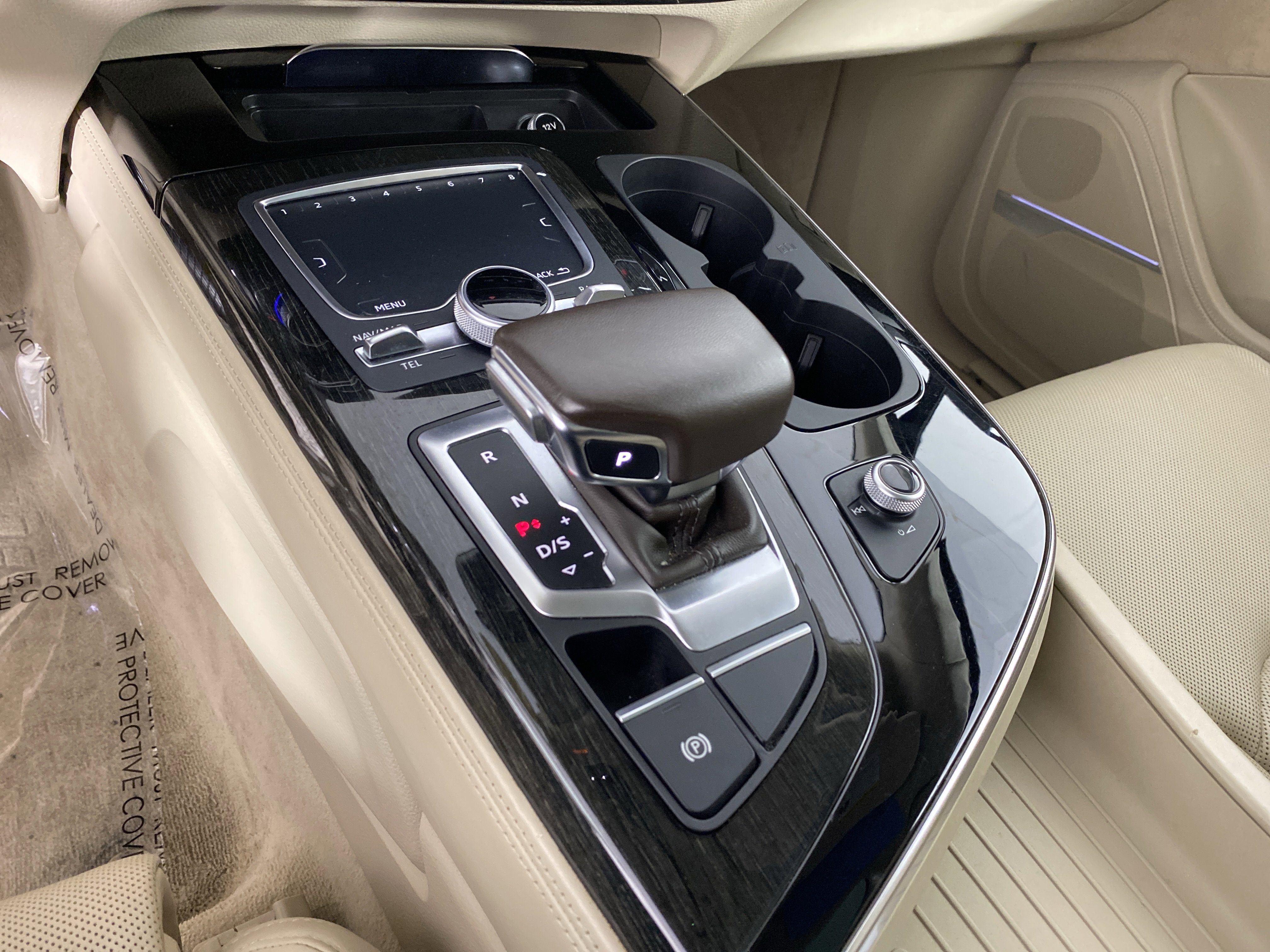 Used 2019 Audi Q7 3.0T Prestige image 39