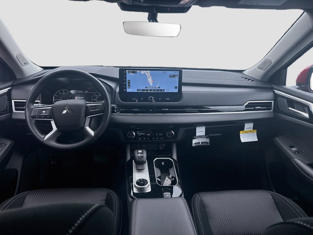 New 2026 Mitsubishi Outlander ES FWD image 23