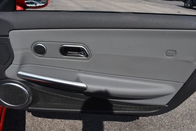 Used 2005 Chrysler Crossfire Limited RWD image 28