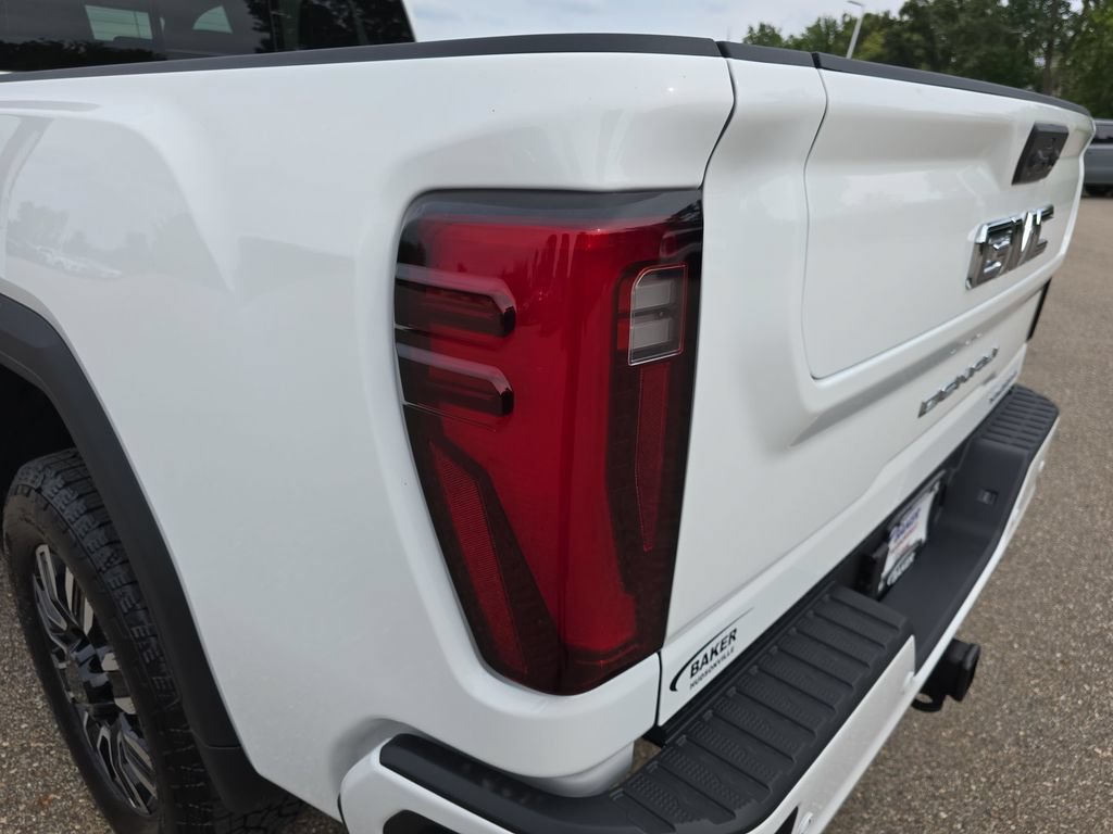 New 2026 GMC Sierra 2500 Denali Ultimate AWD/4WD image 38