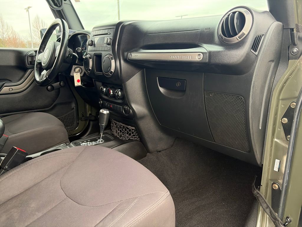 Used 2015 Jeep Wrangler Sport w/ Quick Order Package 24S image 13