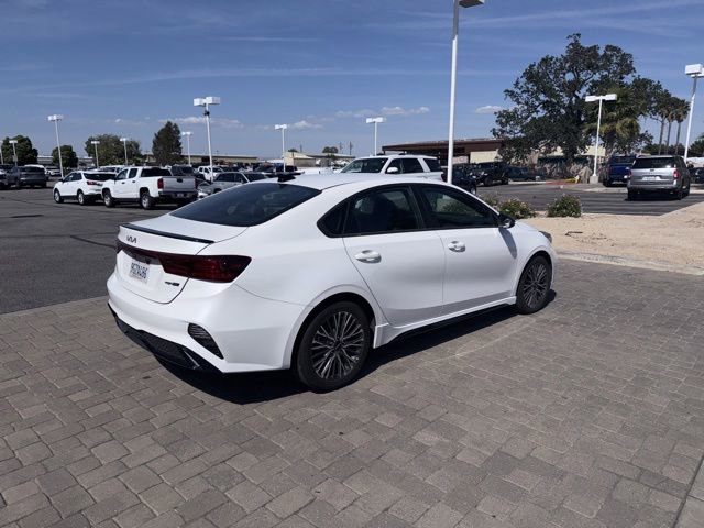 Used 2023 Kia Forte GT-Line w/ GT-Line Technology Package FWD image 3
