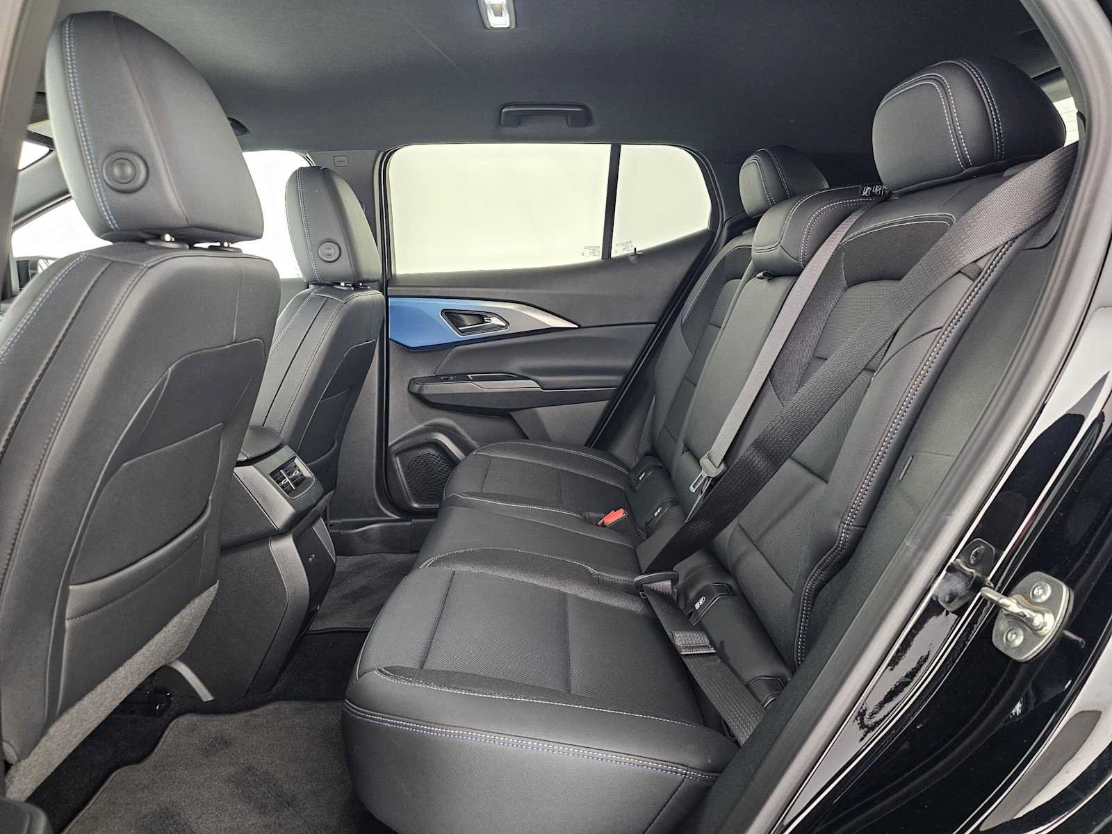 Used 2024 Chevrolet Equinox EV LT FWD image 16