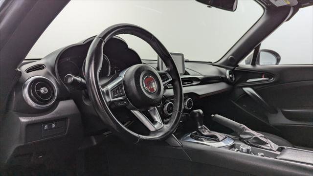 Used 2019 FIAT 124 Spider image 18