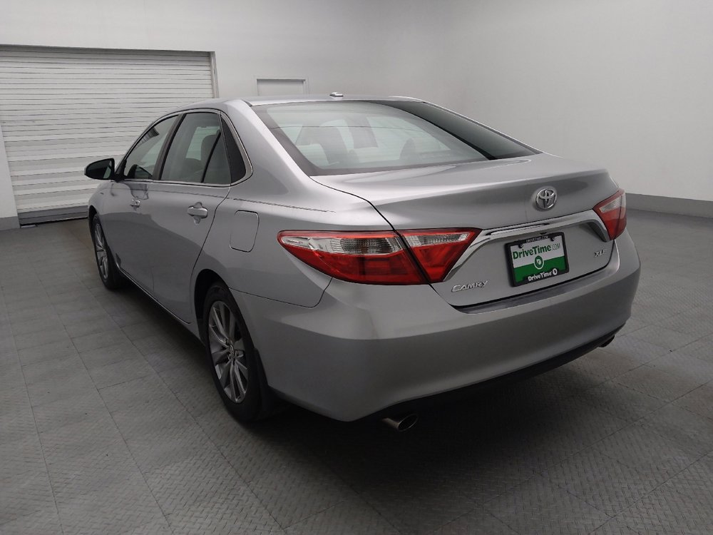 Used 2015 Toyota Camry XLE image 5