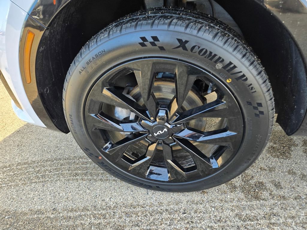 Used 2023 Kia Sorento SX image 47