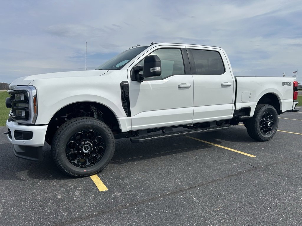 New 2025 Ford F350 Lariat w/ Lariat Ultimate Package