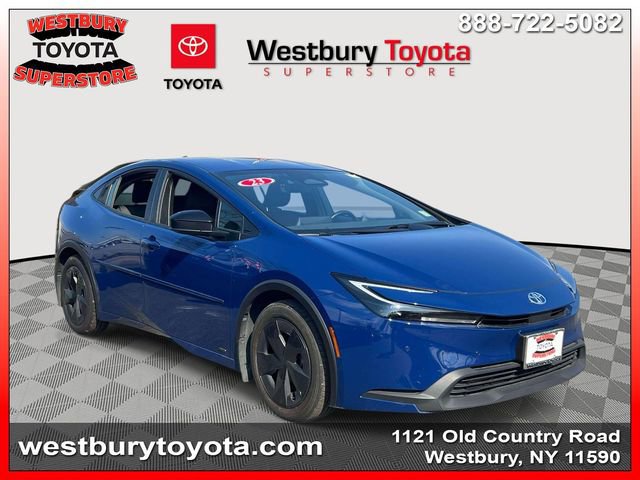 Used 2023 Toyota Prius LE