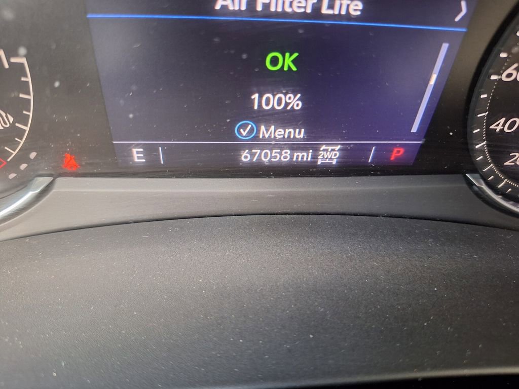 Used 2023 Cadillac XT4 Premium Luxury image 20